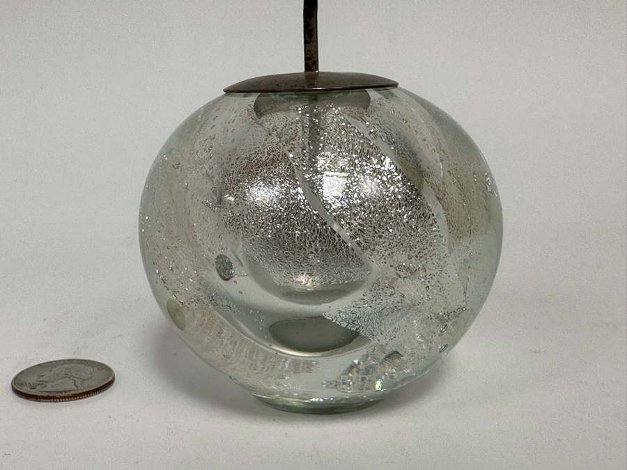 Elaine Hyde Art Glass Perfume Bottle Signed With Sterling Silver And 14K Gold Handle Featuring Pearls Finial Stopper 3W X 6H Estimate $800 [Photo 4]