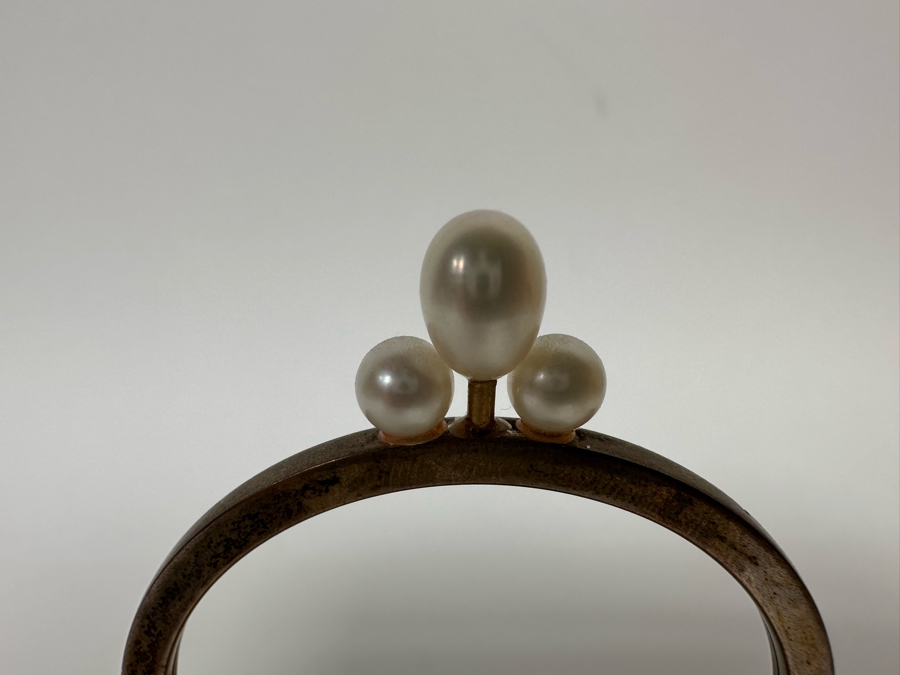 Elaine Hyde Art Glass Perfume Bottle Signed With Sterling Silver And 14K Gold Handle Featuring Pearls Finial Stopper 3W X 6H Estimate $800 [Photo 10]