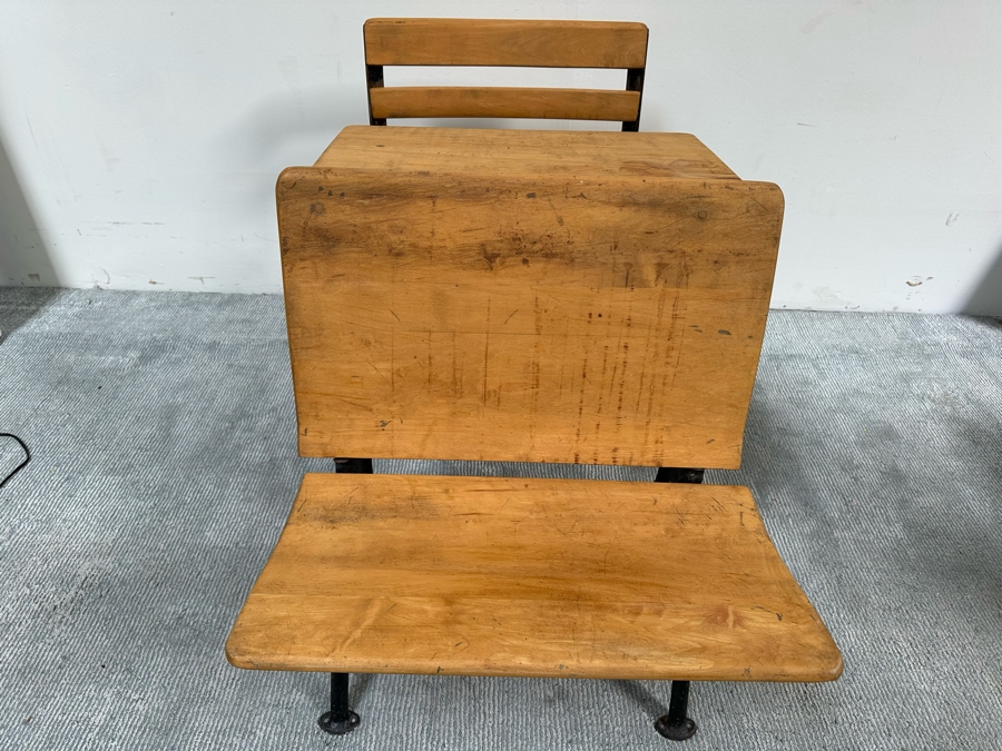 Vintage Children's School Desk And Chair 23.5W X 34D X 30H [Photo 6]
