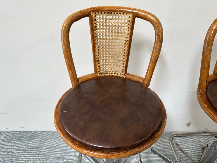 Pair Of Vintage Bamboo, Cane And Chrome Swivel Barstools 29.5H Seat Height [Photo 3]