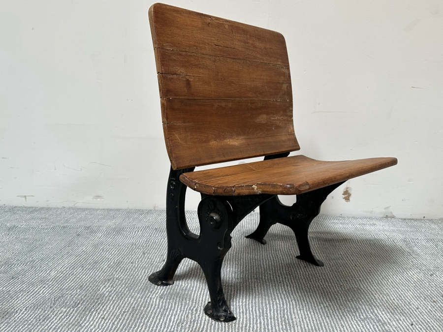 Vintage Children's School Chair 19W X 19D X 26H	 [Photo 2]