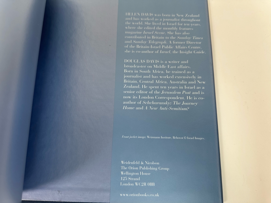 Israel In The World - Changing Lives Through Innovation By Helen Davis & Douglas Davis [Photo 7]