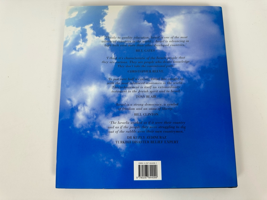 Israel In The World - Changing Lives Through Innovation By Helen Davis & Douglas Davis [Photo 9]