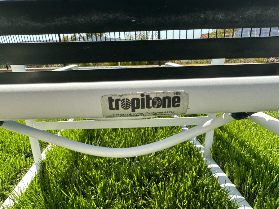 Pair Of Tropitone Outdoor Chaise Lounge Chairs 29W X 80L [Photo 11]