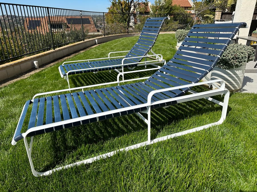 Pair Of Tropitone Outdoor Chaise Lounge Chairs 29W X 80L [Photo 2]