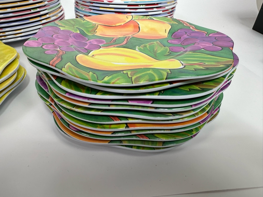 Collection Of Mainly New Plastic Plates Dishes [Photo 5]