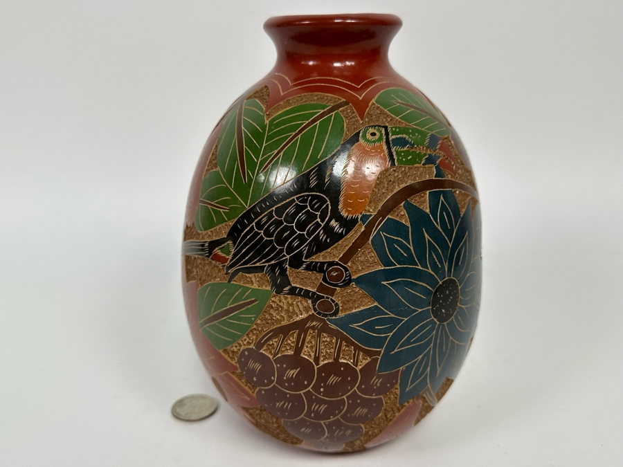 Handmade Nicaraguan Etched Pottery Vase 6W X 8H [Photo 3]