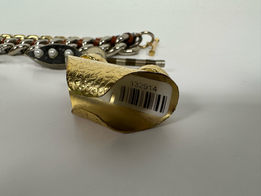 Collection Of Costume Jewelry [Photo 11]