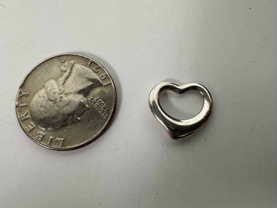 Tiffany & Co Sterling Silver Elsa Perreti Floating Heart Pendant 2g [Photo 10]