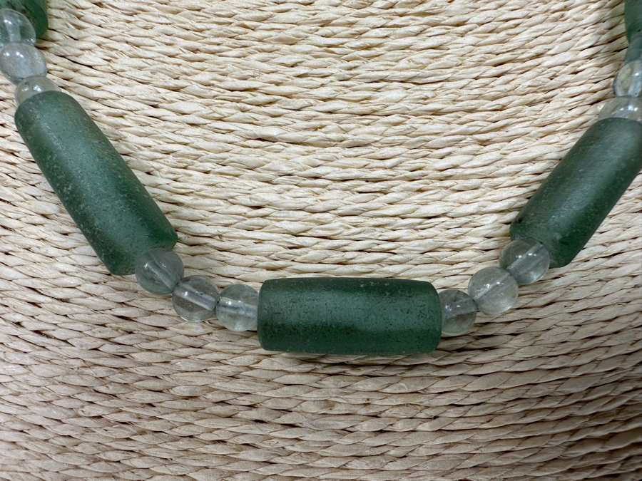 16' Glass Beads Necklace [Photo 4]