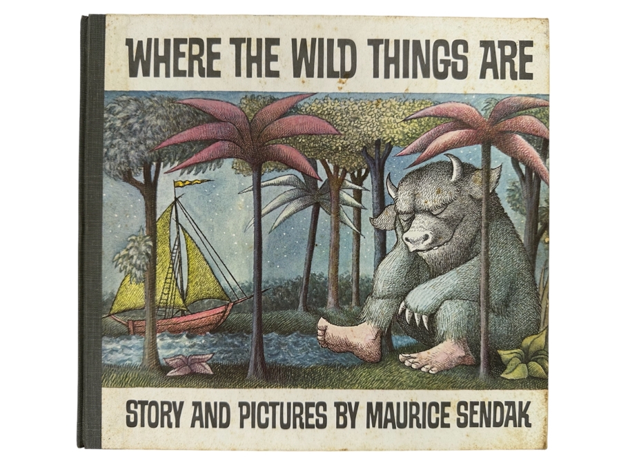 Where The Wild Things Are Book By Maurice Sendak Trade Edition ISBN 0-06-025520-X [Photo 1]