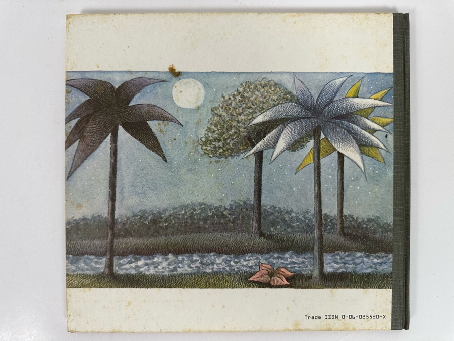 Where The Wild Things Are Book By Maurice Sendak Trade Edition ISBN 0-06-025520-X [Photo 3]