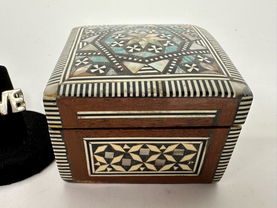 Vintage Inlaid Bone Indian Box 2.5W X 2.5D X 1.5H And Love Ring