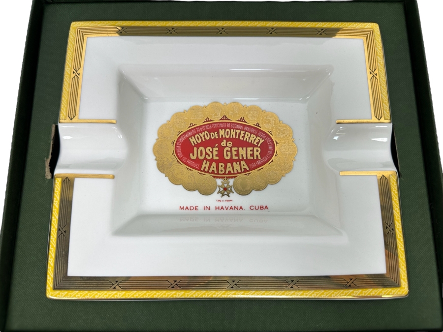 New Vintage Cigar Advertising Ashtray Hoyo De Monterrey De Jose Gener Habana Made In Havana, Cuba With Box 7.5 X 6.5