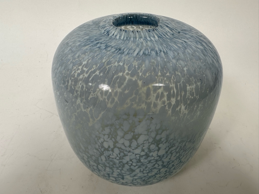 Art Glass Vase Unattributed 4.5W X 5H [Photo 5]