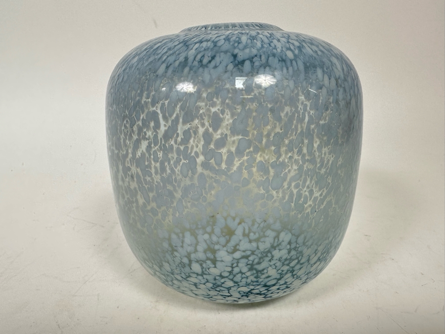Art Glass Vase Unattributed 4.5W X 5H [Photo 4]