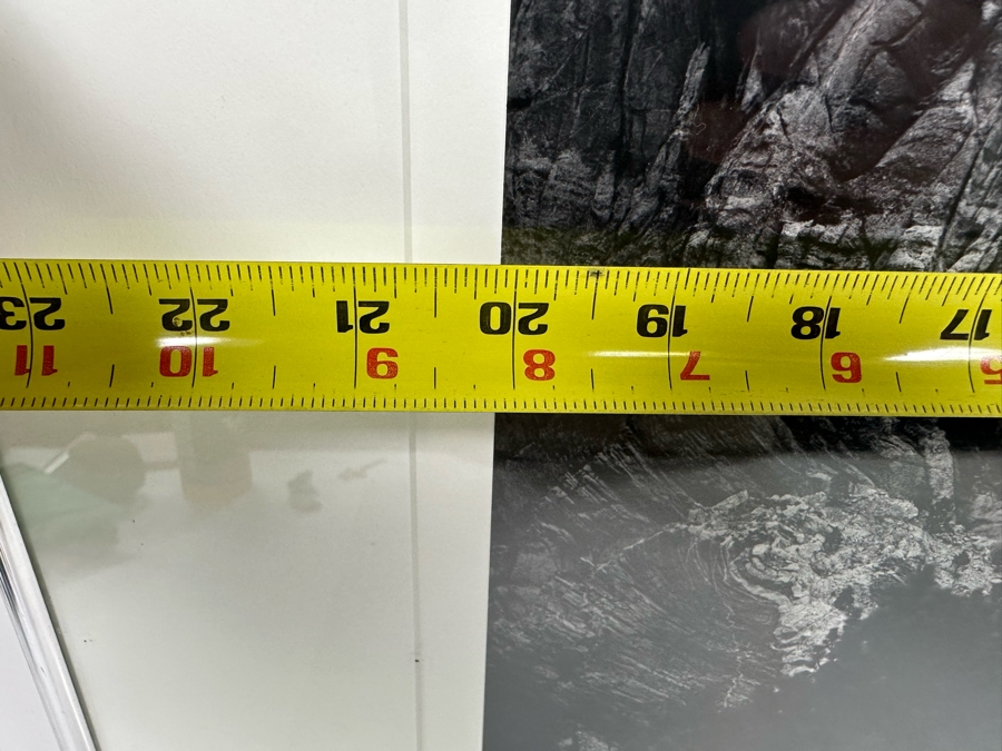 Richard D. Keesling Signed Photograph Of Mount Rushmore National Memorial (Dick Keesling Was Also Actress Betty White's Manager For Many Decades) 20 X 17 Framed 28 X 22 Estimate $1,000-$1,200 [Photo 8]