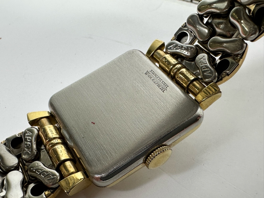 Vintage 1952 Men’s Elgin Wristwatch Durapower 17 Jewels Square Design With Outstanding Faceted Crystal And Original Box With Original Band  [Photo 12]