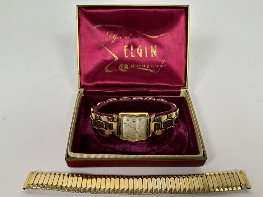 Vintage 1952 Men’s Elgin Wristwatch Durapower 17 Jewels Square Design With Outstanding Faceted Crystal And Original Box With Original Band  [Photo 3]
