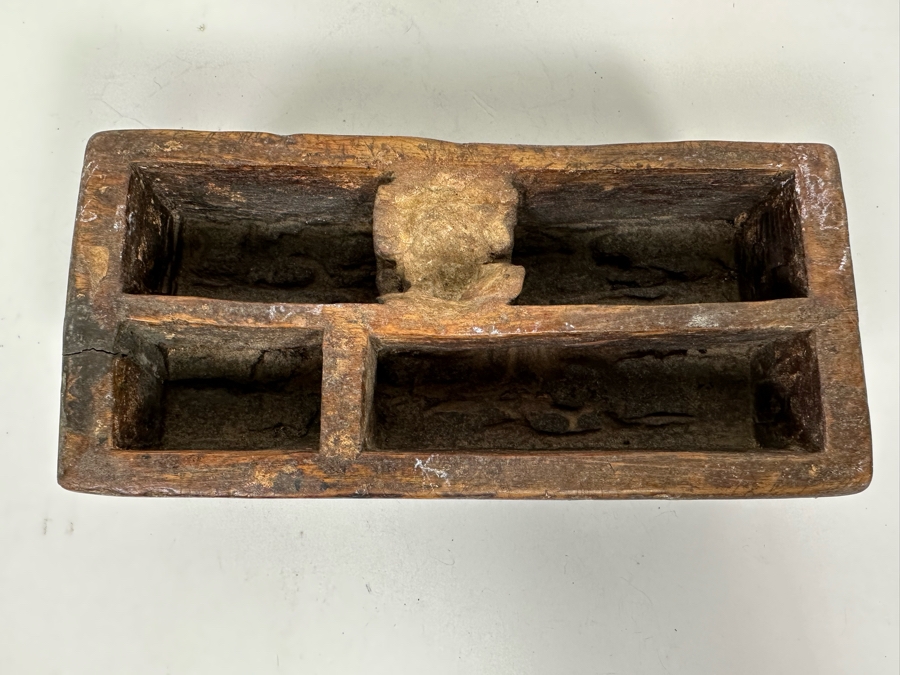 Antique Betel Nut Box From Java With Polychromed Finish Indonesia 9W X 4D X 3H [Photo 5]