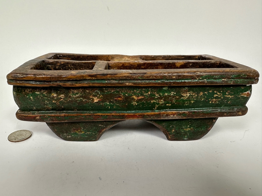 Antique Betel Nut Box From Java With Polychromed Finish Indonesia 9W X 4D X 3H [Photo 3]