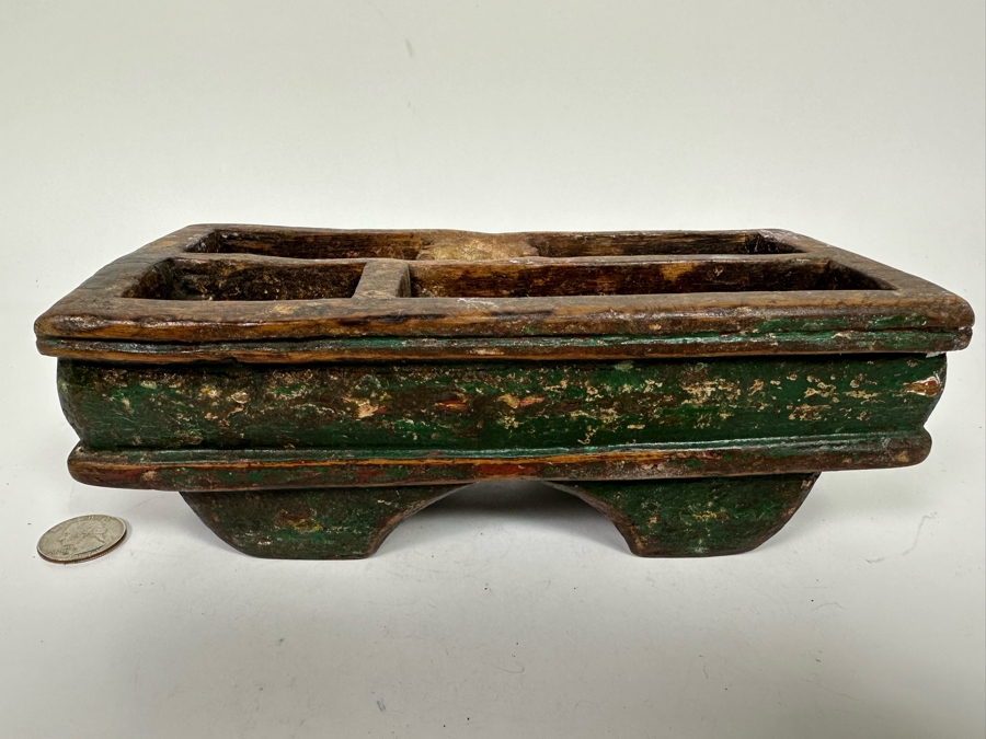 Antique Betel Nut Box From Java With Polychromed Finish Indonesia 9W X 4D X 3H [Photo 4]