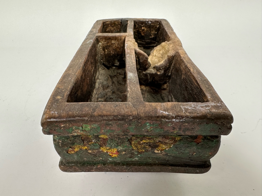 Antique Betel Nut Box From Java With Polychromed Finish Indonesia 9W X 4D X 3H [Photo 10]
