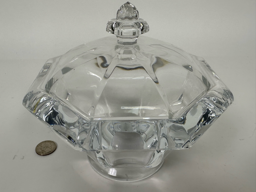 Lucite Jar With Lid 6.5W X 6.5H [Photo 3]