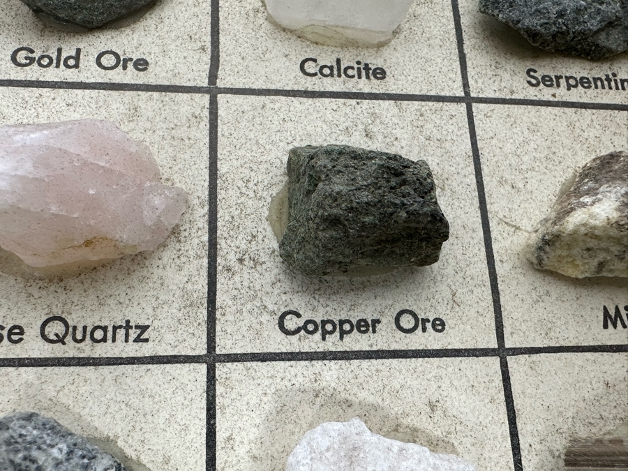 Pair Of Rocks And Minerals Cabinets Including Gold Ore, Petrified Wood, Copper Ore & Uranium Ore [Photo 15]