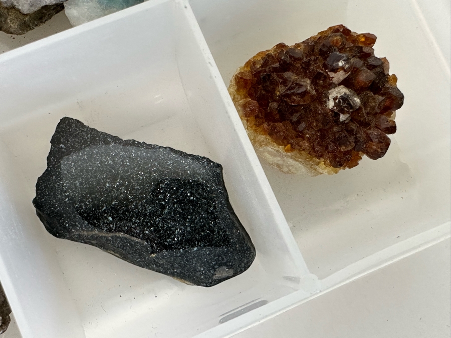 Various Rocks And Minerals Specimens [Photo 2]