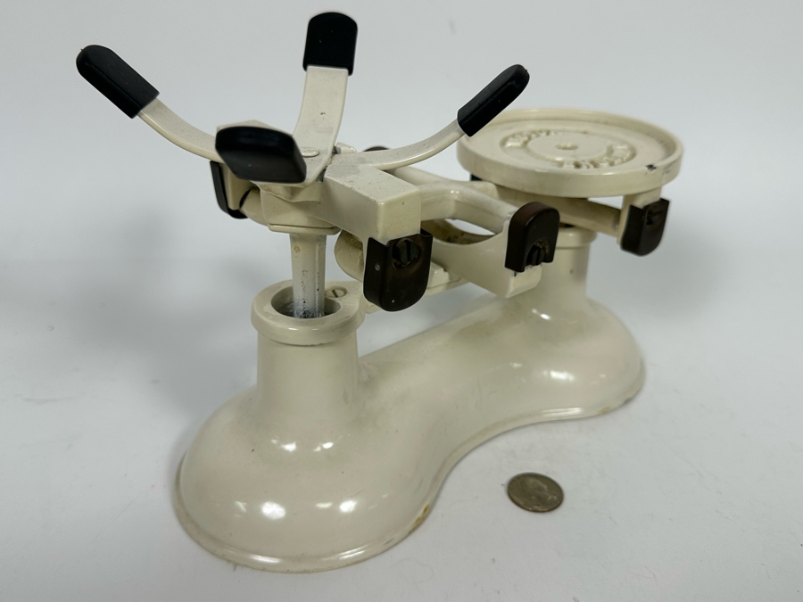 Vintage England Victor Kitchen Scale [Photo 7]