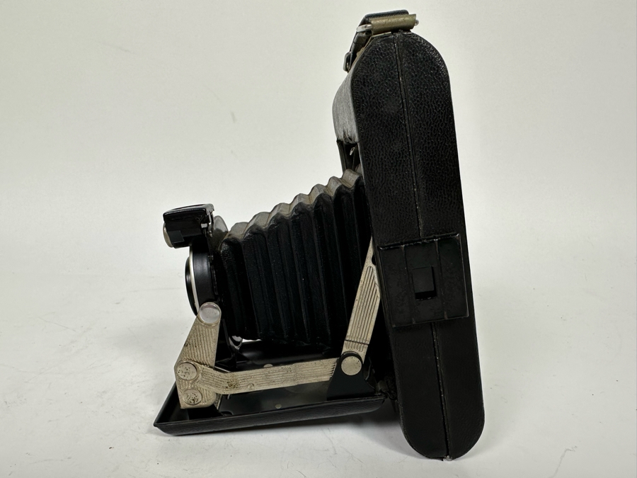 xAnsco Pioneer Camera And Kodak Vigilant Junior Six-20 Bellows Camera Canadian Kodak Co [Photo 13]