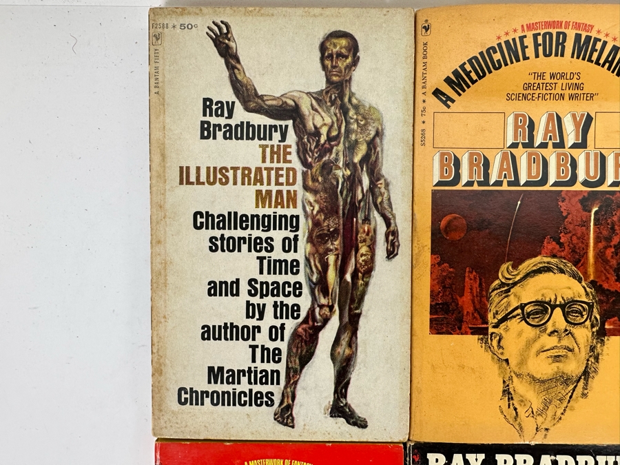 Vintage Paperback Science Fiction Novels From Ray Bradbury [Photo 4]