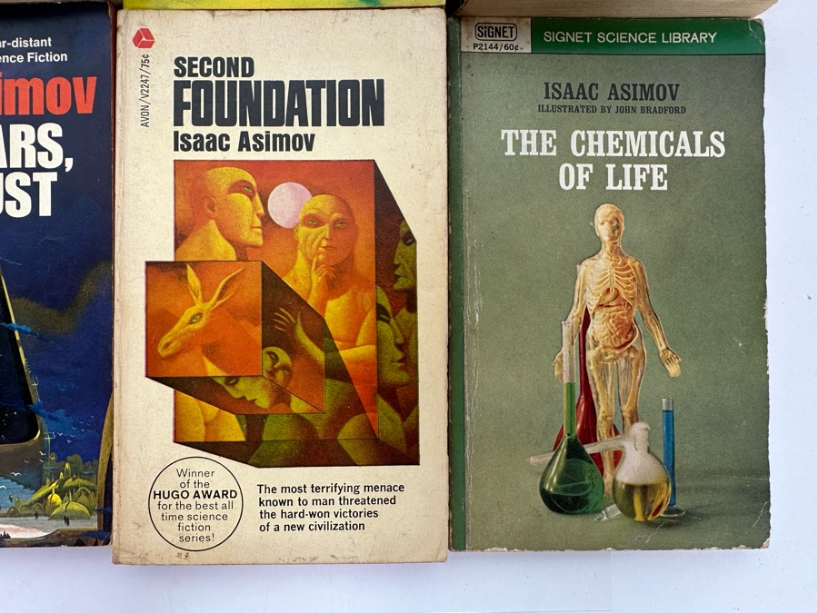 Vintage Paperback Science Fiction Novels From Isaac Asimov [Photo 12]