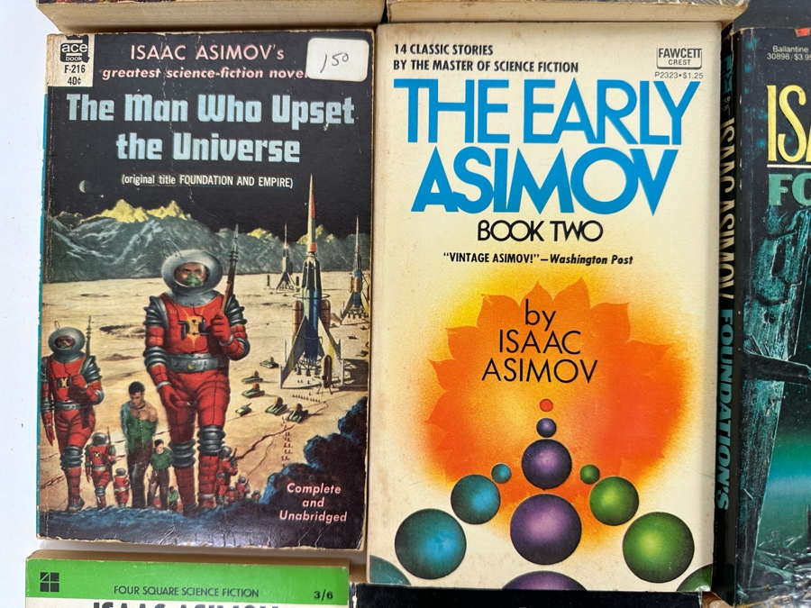 Vintage Paperback Science Fiction Novels From Isaac Asimov [Photo 8]