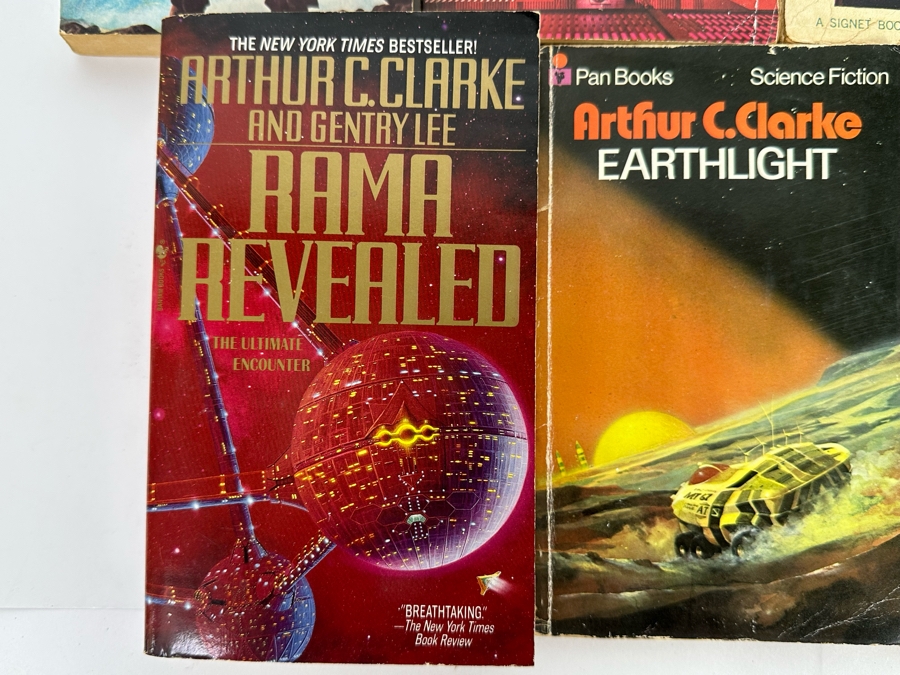 Vintage Paperback Science Fiction Novels From Arthur C. Clarke And Isaac Asimov [Photo 6]