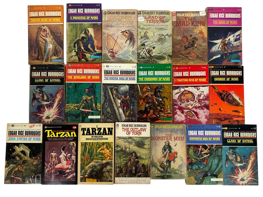 Vintage Paperback Science Fiction / Tarzan Novels From Edgar Rice Burroughs [Photo 1]
