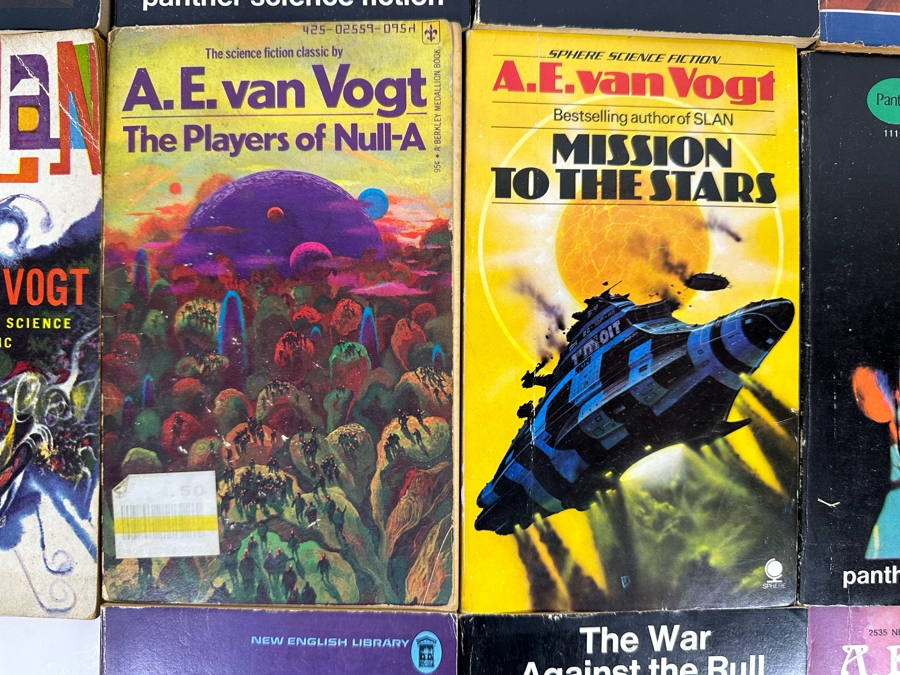 Vintage Paperback Science Fiction Novels From A. E. Van Vogt [Photo 9]