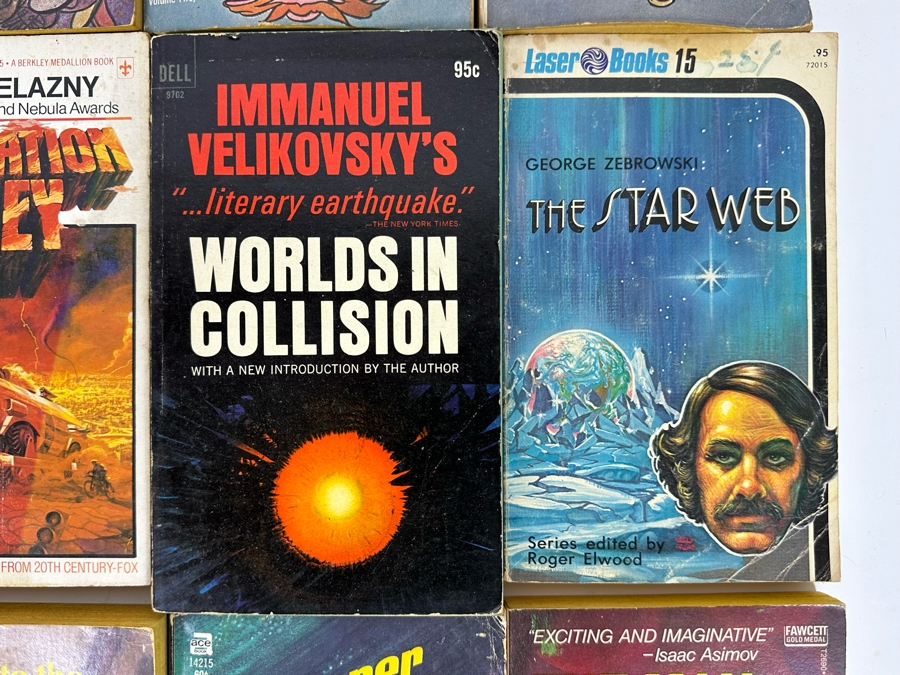 Vintage Paperback Science Fiction Novels [Photo 9]