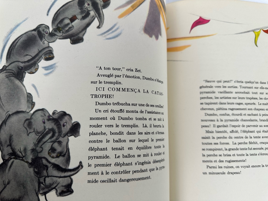 Vintage 1942 Walt Disney Productions Dumbo Book In French [Photo 9]