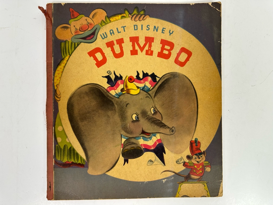 Vintage 1942 Walt Disney Productions Dumbo Book In French