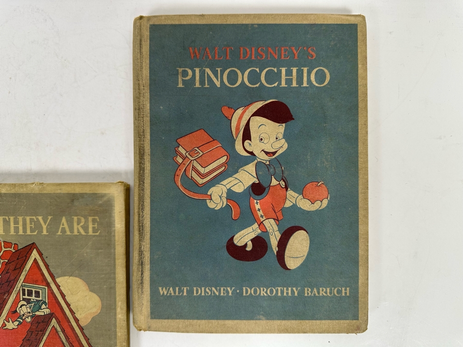 (3) Vintage 1939 / 1940 Walt Disney Books: Pinocchio, Here They Are & Little Pig's Picnic [Photo 4]