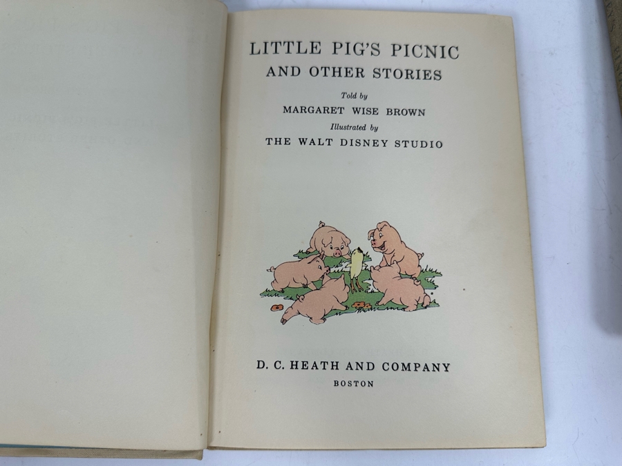(3) Vintage 1939 / 1940 Walt Disney Books: Pinocchio, Here They Are & Little Pig's Picnic [Photo 19]