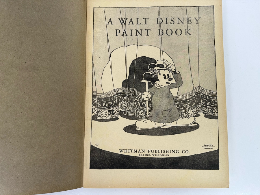 Walt Disney Draw & Paint Books [Photo 8]
