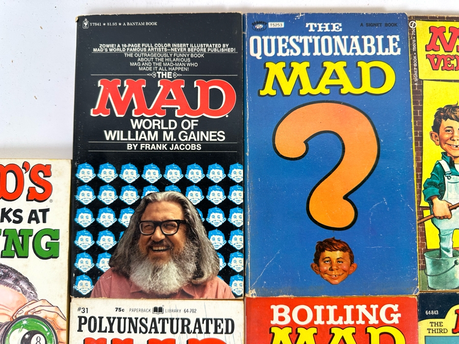 Vintage MAD Paperback Books & MAD Magazines [Photo 6]