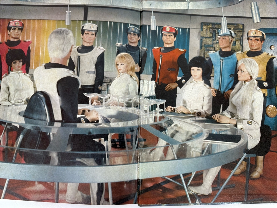 Vintage 1968 Gerry Anderson's Captain Scarlet Annual Graphic Novel Hardcover Book [Photo 11]