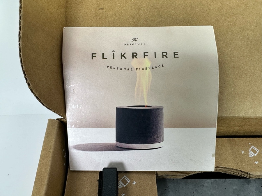 New Flikrfire Personal Fireplace [Photo 5]