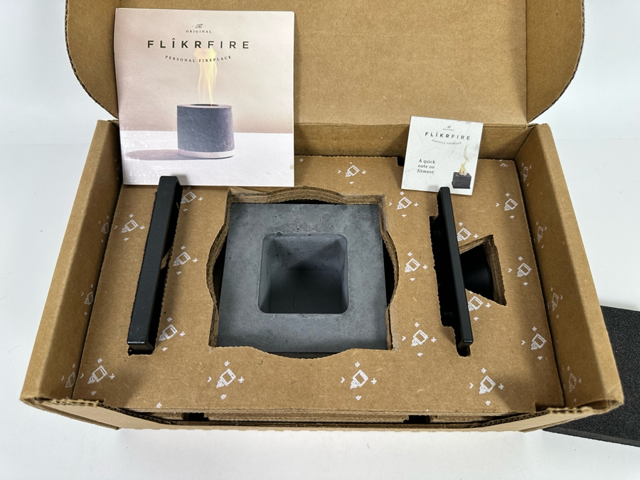 New Flikrfire Personal Fireplace [Photo 2]