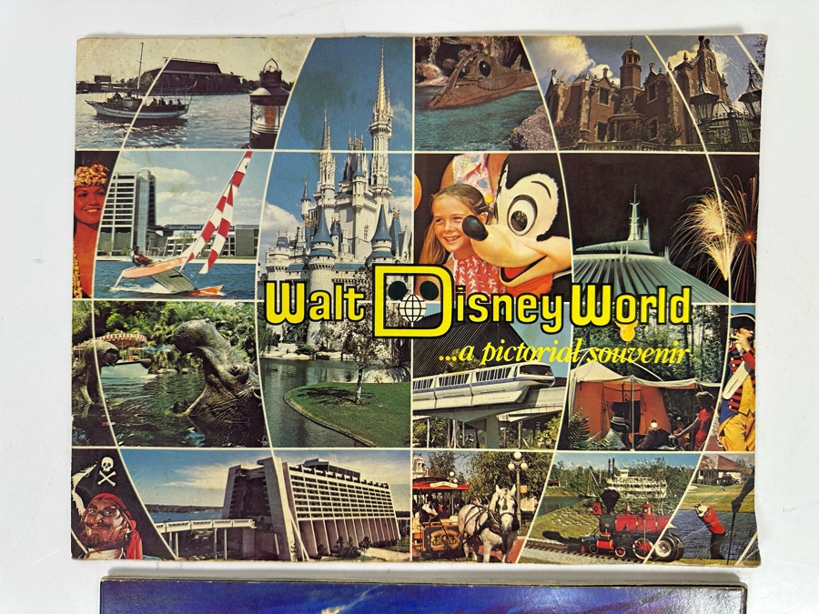 1982 Walt Disney World & Epcot Center Pictorial Souvenir Programs [Photo 2]