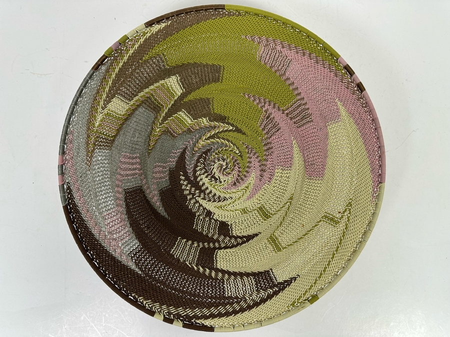 Handmade Woven Wire Basket 12R X 2H [Photo 2]